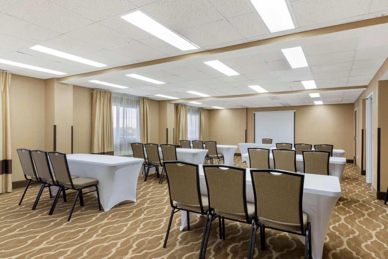 Comfort Inn & Suites - Near Robins Air Force Base Main Gate Warner Robins Eksteriør billede